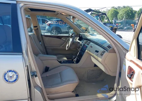 2001 Mercedes-Benz E 430 z USA, uszkodzony, nr VIN WDBJF70J71B348967